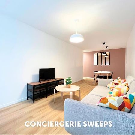 Designer - Centre Montereau Apartment Luaran gambar